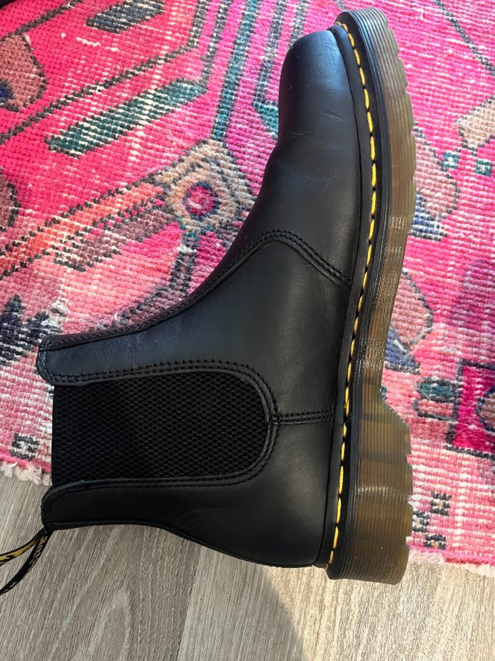 Dr Martens Chelsea Boots - Picture 2 of 6